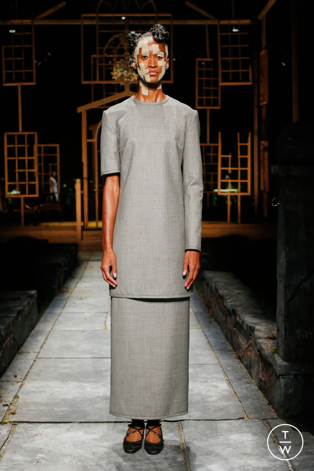Fashion Week New York Spring/Summer 2022 look 37 from the Thom Browne collection womenswear