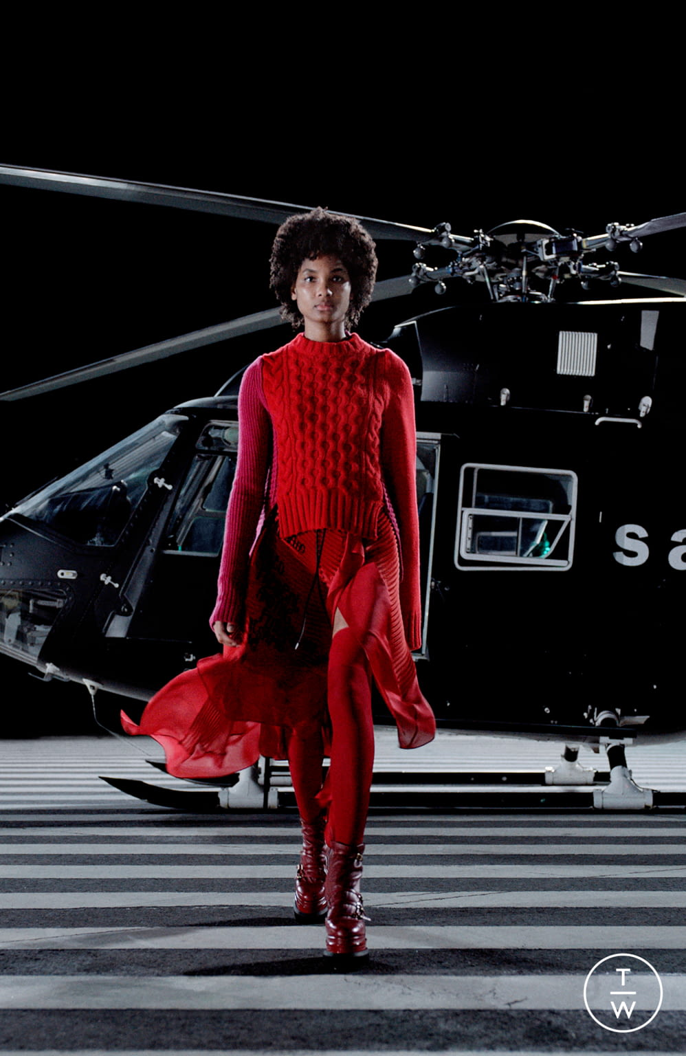Fashion Week Paris Fall/Winter 2021 look 37 from the Sacai collection womenswear
