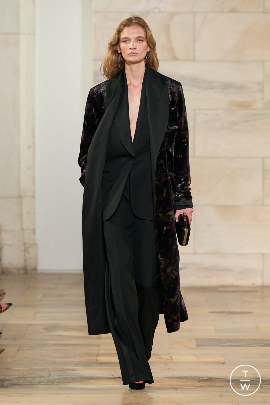 Fashion Week New York Fall/Winter 2025 look 37 from the Ralph Lauren collection womenswear