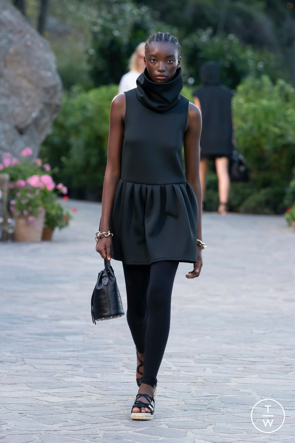 Fashion Week Milan Resort 2022 look 37 de la collection Max Mara womenswear