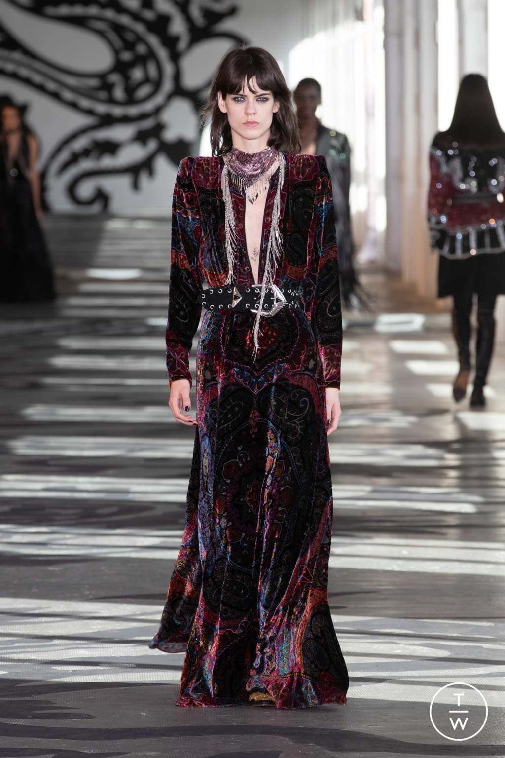 Fashion Week Milan Fall/Winter 2021 look 37 from the Etro collection womenswear
