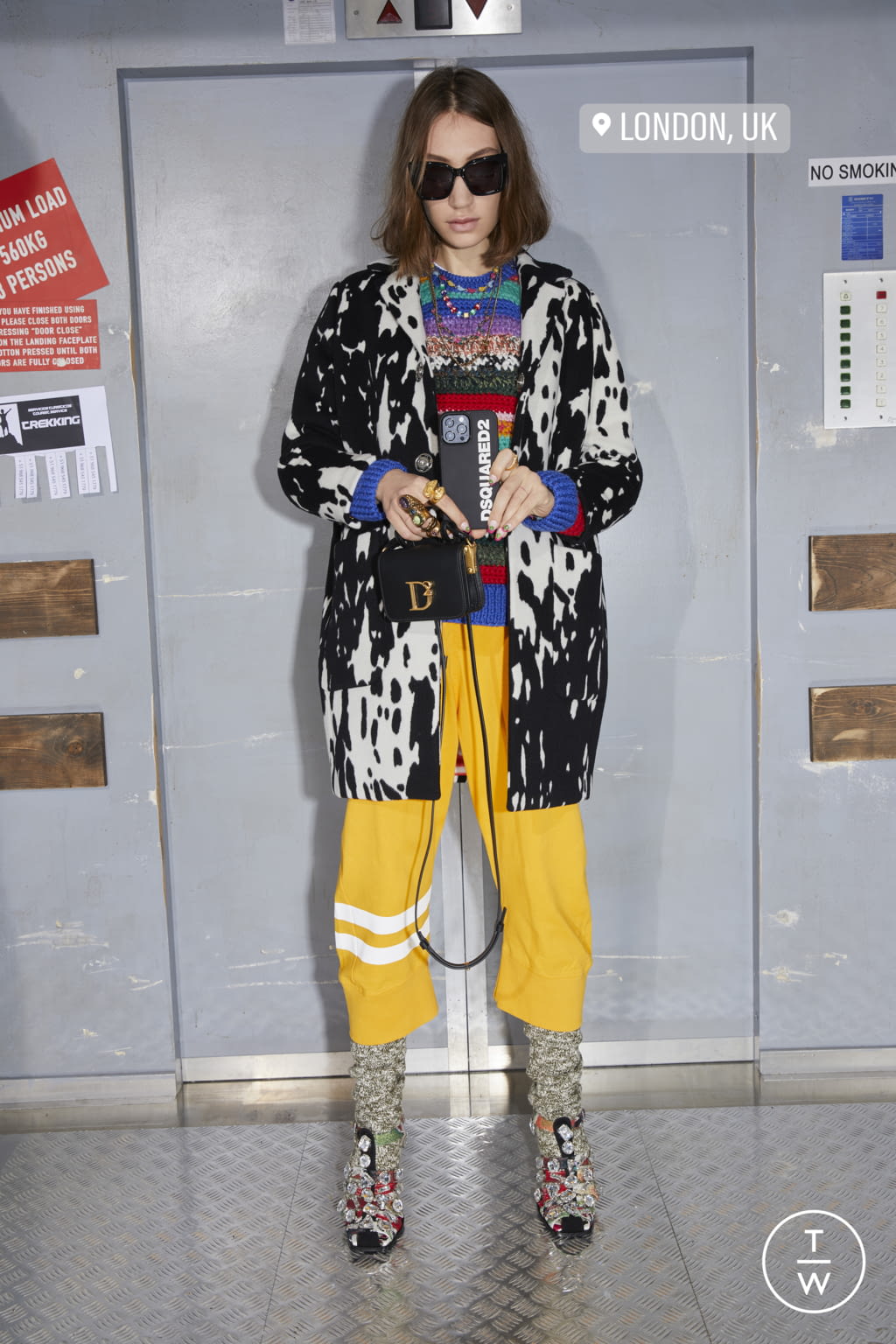Fashion Week Milan Pre-Fall 2022 look 36 from the Dsquared2 collection womenswear