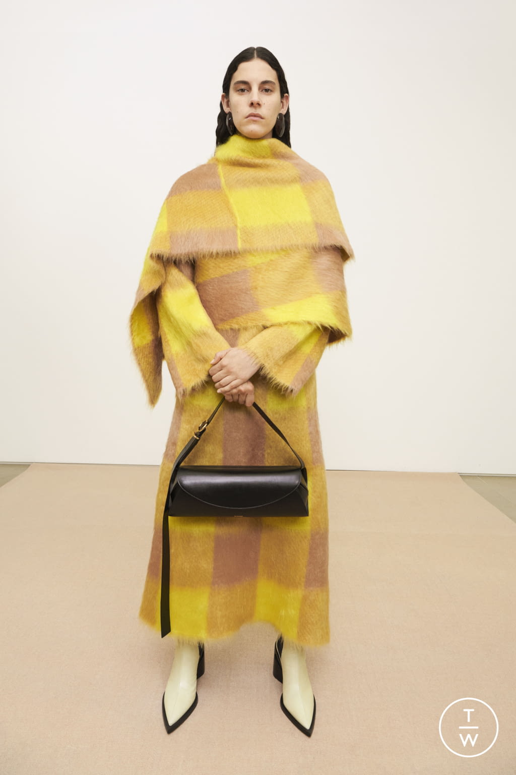 Fashion Week Milan Pre-Fall 2022 look 37 from the Jil Sander collection 女装