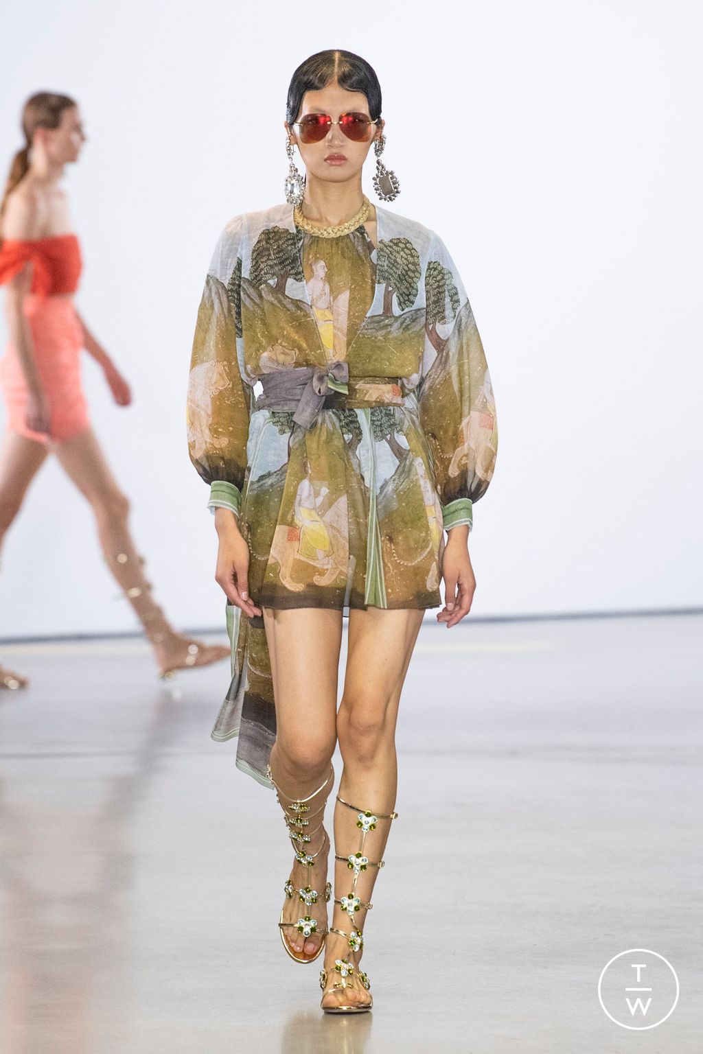 Fashion Week Paris Spring/Summer 2023 look 53 de la collection Giambattista Valli womenswear