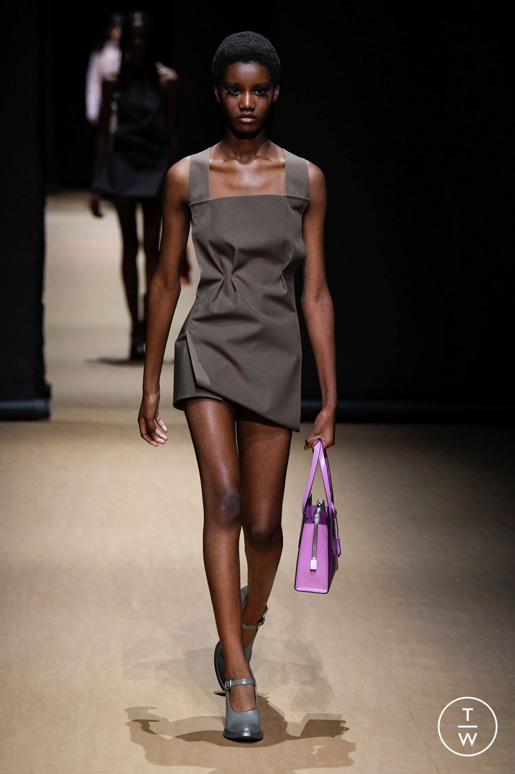 Fashion Week Milan Spring/Summer 2023 look 19 from the Prada collection womenswear