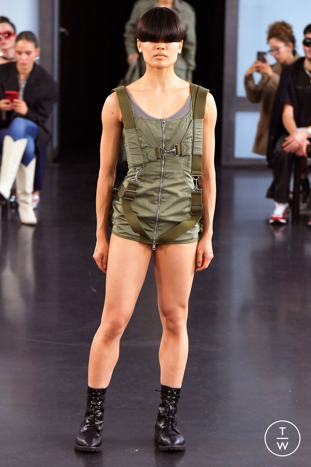 Fashion Week Paris Spring/Summer 2023 look 16 from the Beautiful People collection womenswear