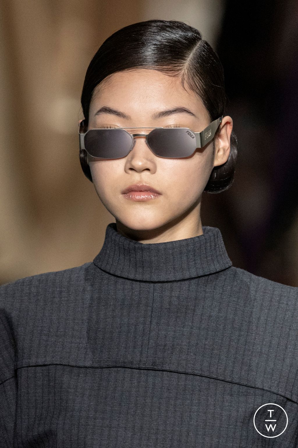 Fashion Week Milan Fall/Winter 2024 look 58 from the Fendi collection 女装配饰