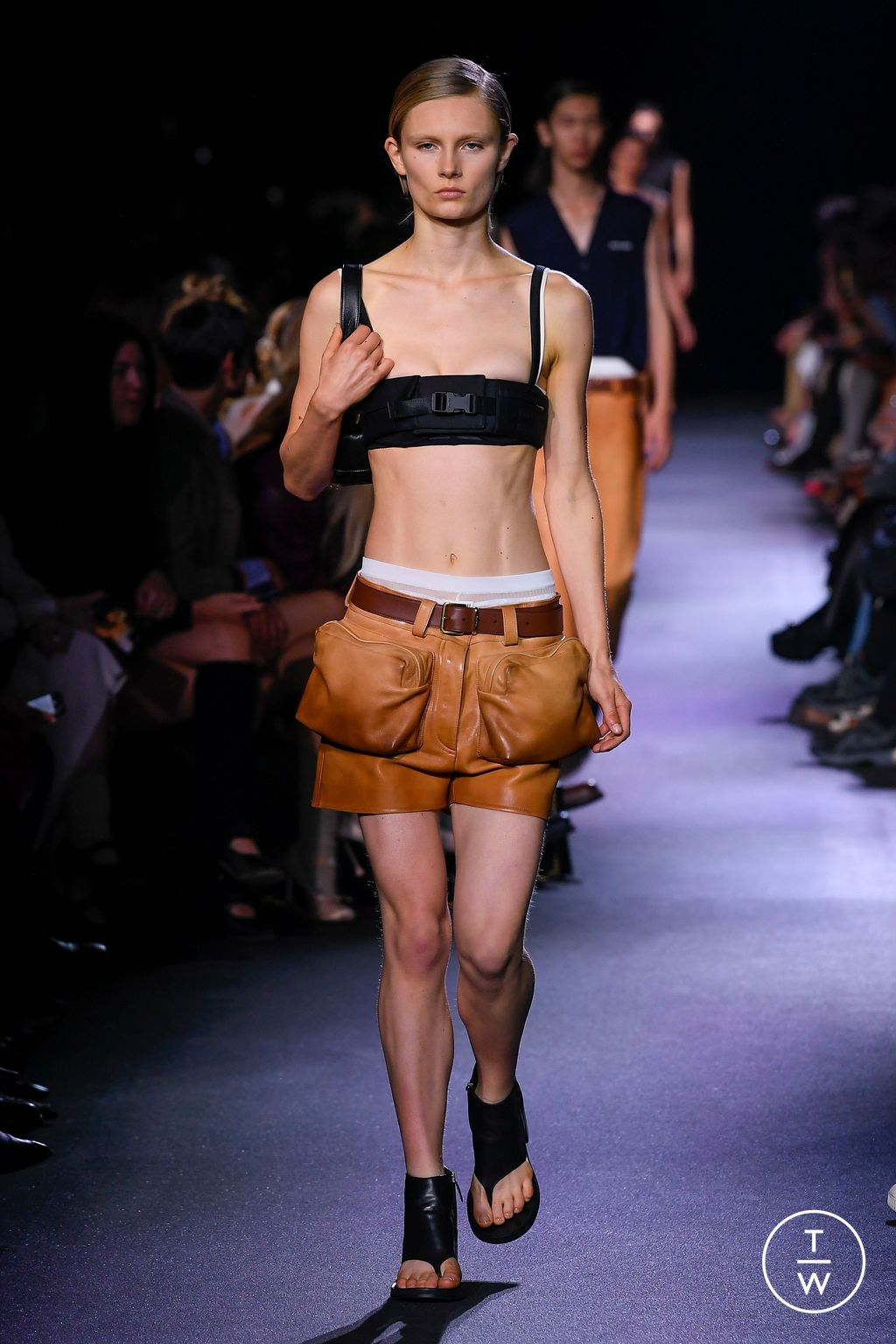 Fashion Week Paris Spring/Summer 2023 look 54 de la collection Miu Miu womenswear