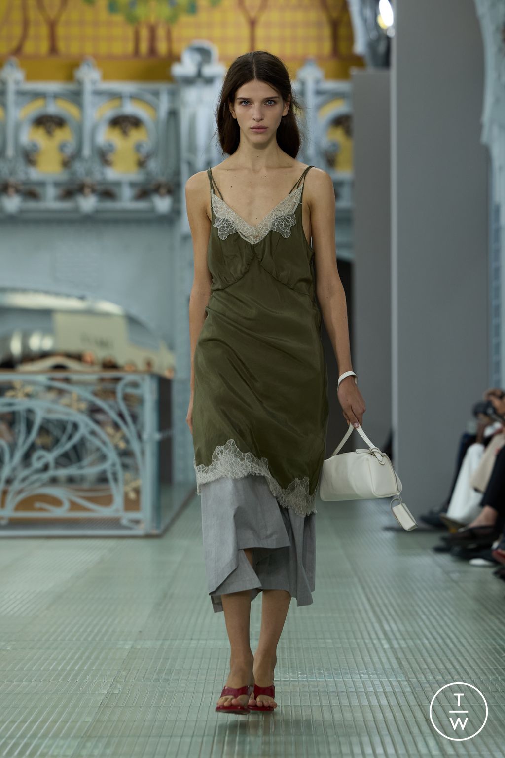 Fashion Week Paris Spring/Summer 2026 look 38 from the Time collection womenswear