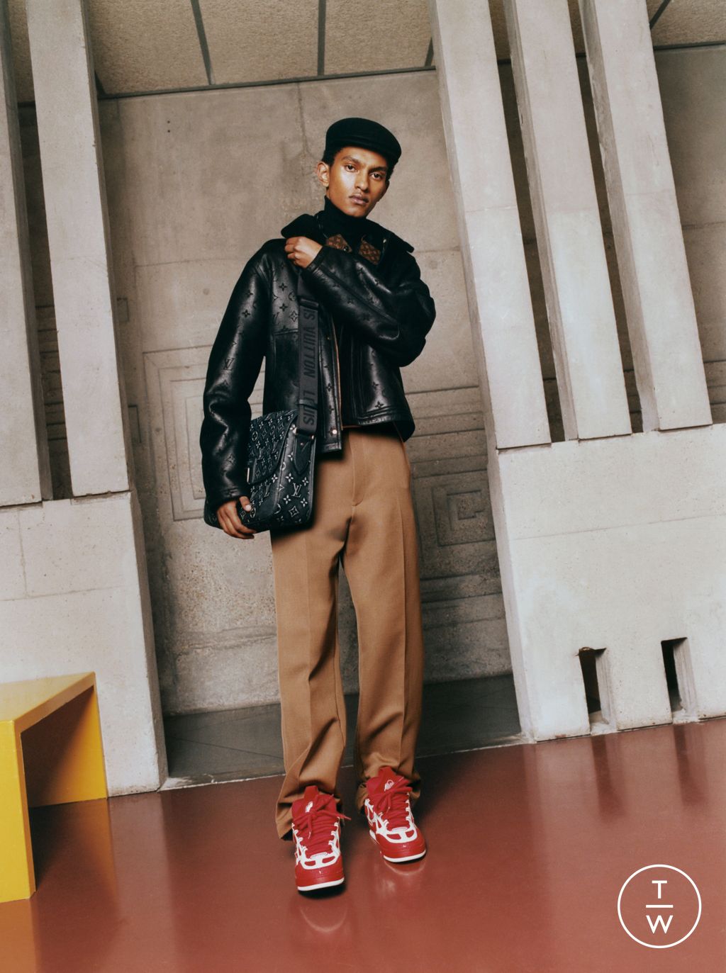 Fashion Week Paris Resort 2023 look 39 from the Louis Vuitton collection menswear