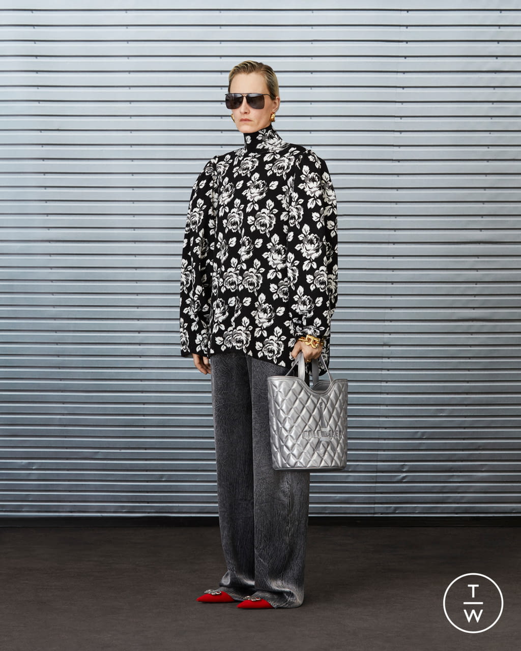 Fashion Week Paris Resort 2020 look 38 from the Balenciaga collection 女装