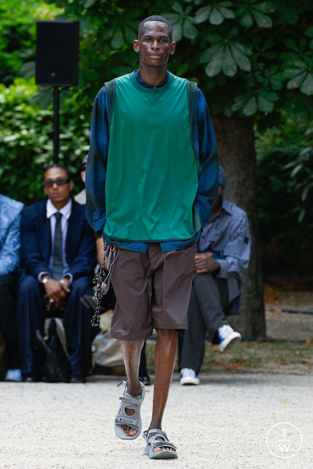 Fashion Week Paris Spring/Summer 2026 look 38 de la collection White Mountaineering menswear