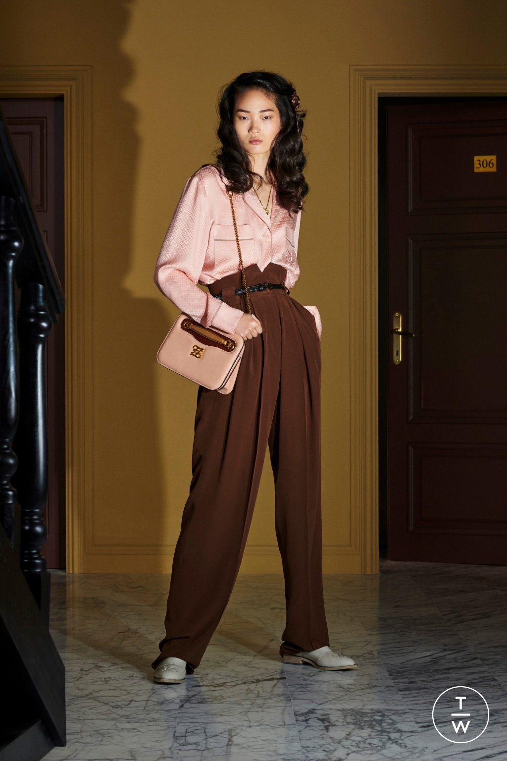 Fashion Week Milan Resort 2020 look 38 from the Fendi collection 女装