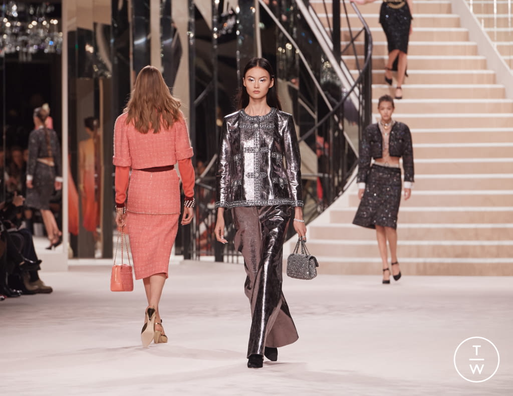 Fashion Week Paris Pre-Fall 2020 look 38 from the Chanel collection womenswear