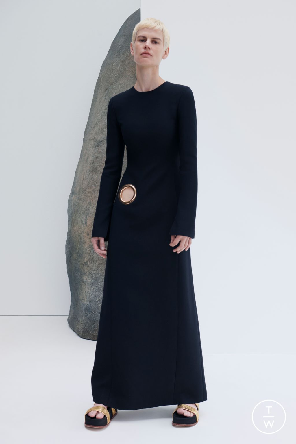 Fashion Week New York Resort 2024 look 38 from the Gabriela Hearst collection womenswear