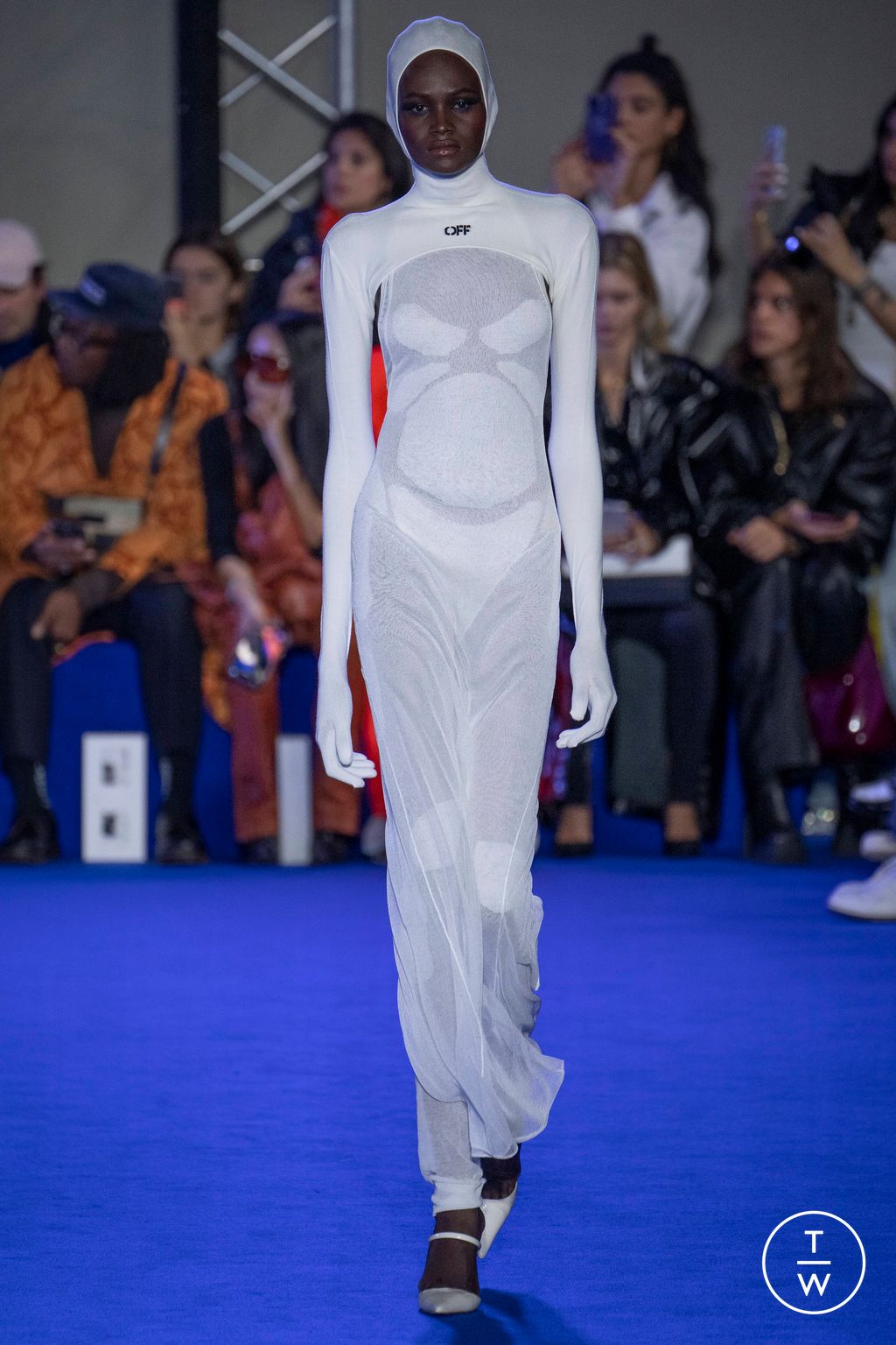 Fashion Week Paris Spring/Summer 2023 look 37 from the Off-White collection womenswear