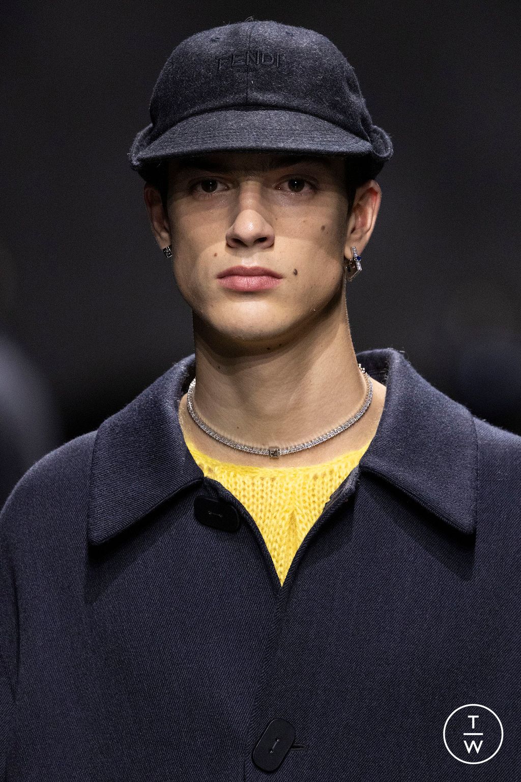 Fashion Week Paris Fall/Winter 2024 look 101 from the Fendi collection menswear accessories