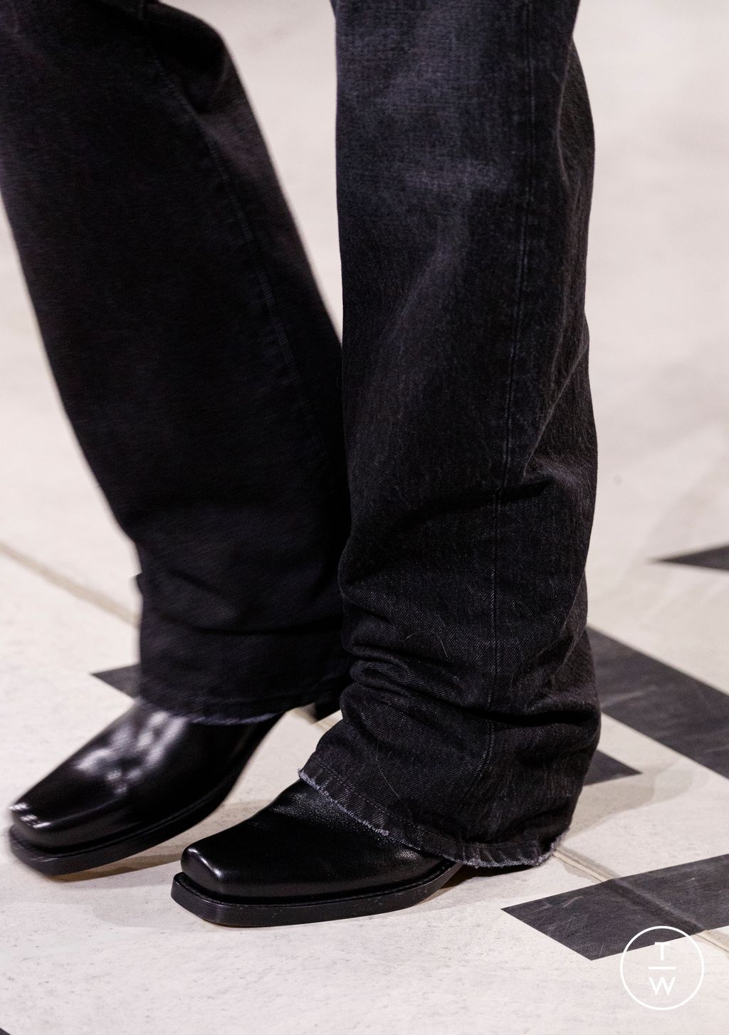 Fashion Week Milan Fall/Winter 2026 look 52 from the Fendi collection womenswear accessories