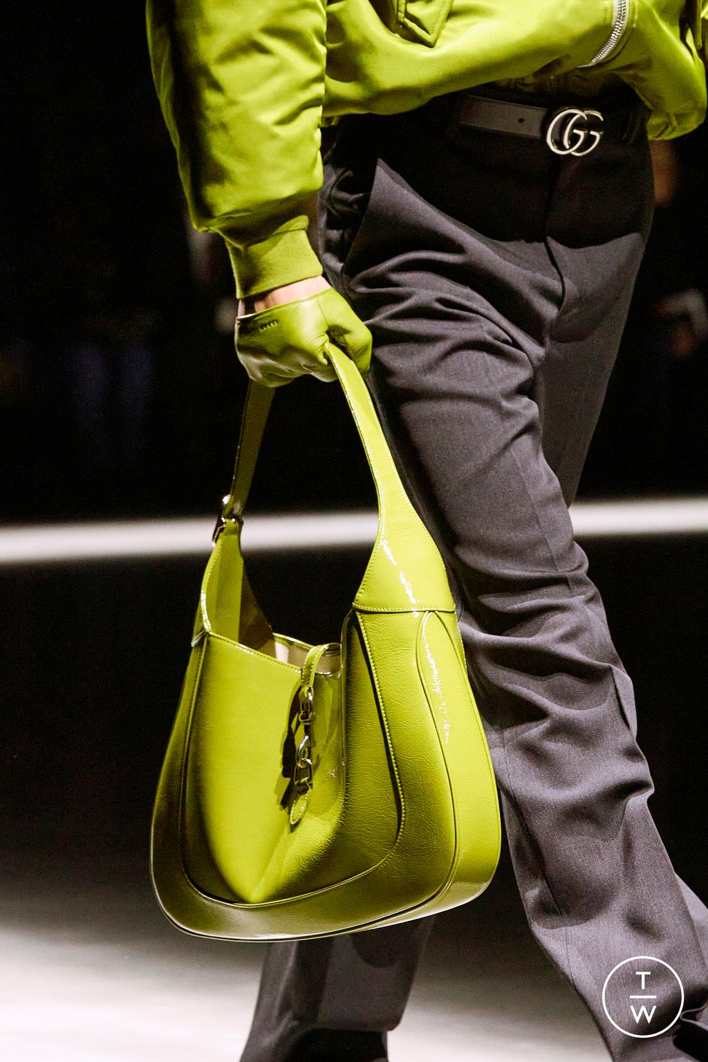 Fashion Week Milan Fall/Winter 2024 look 22 from the Gucci collection menswear accessories