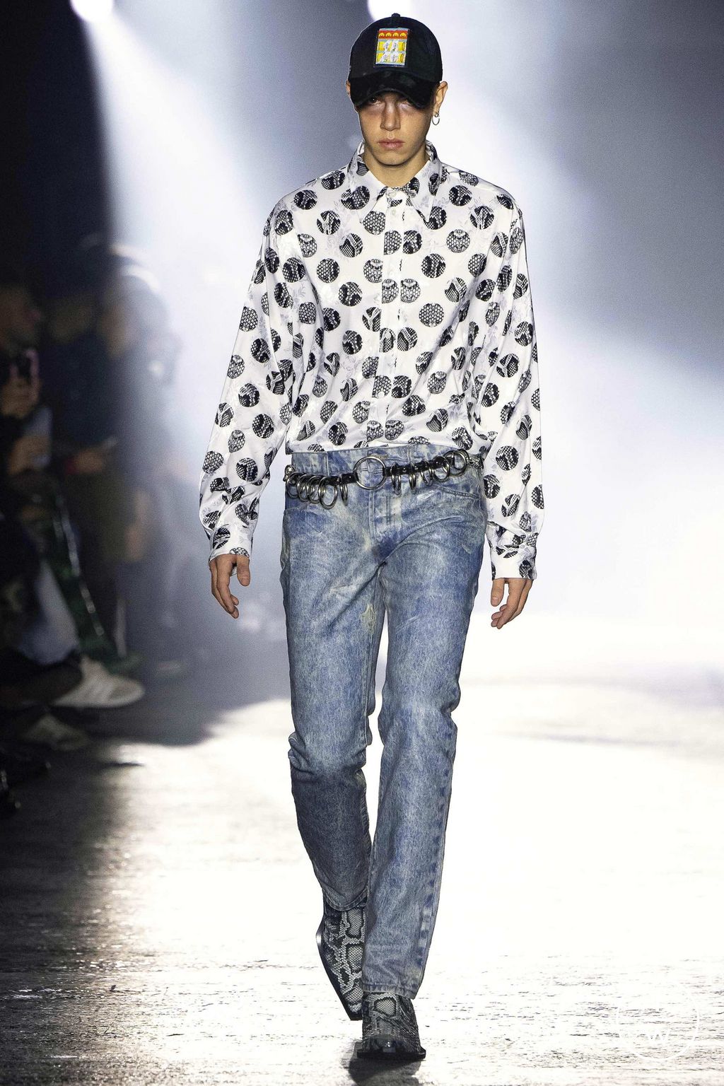 Fashion Week Milan Fall/Winter 2023 look 44 from the Jordanluca collection 男装