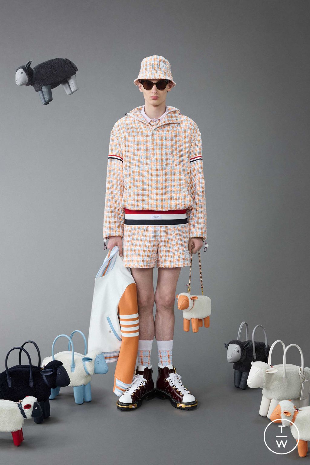 Fashion Week New York Resort 2024 look 39 from the Thom Browne collection menswear
