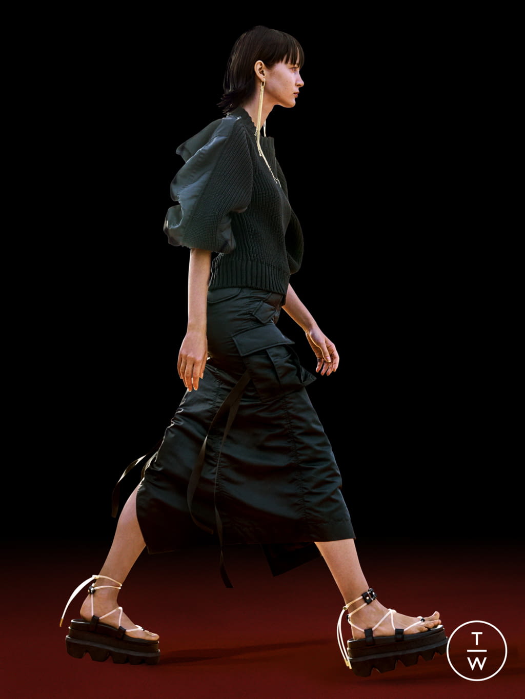 Fashion Week Paris Spring/Summer 2022 look 39 from the Sacai collection womenswear