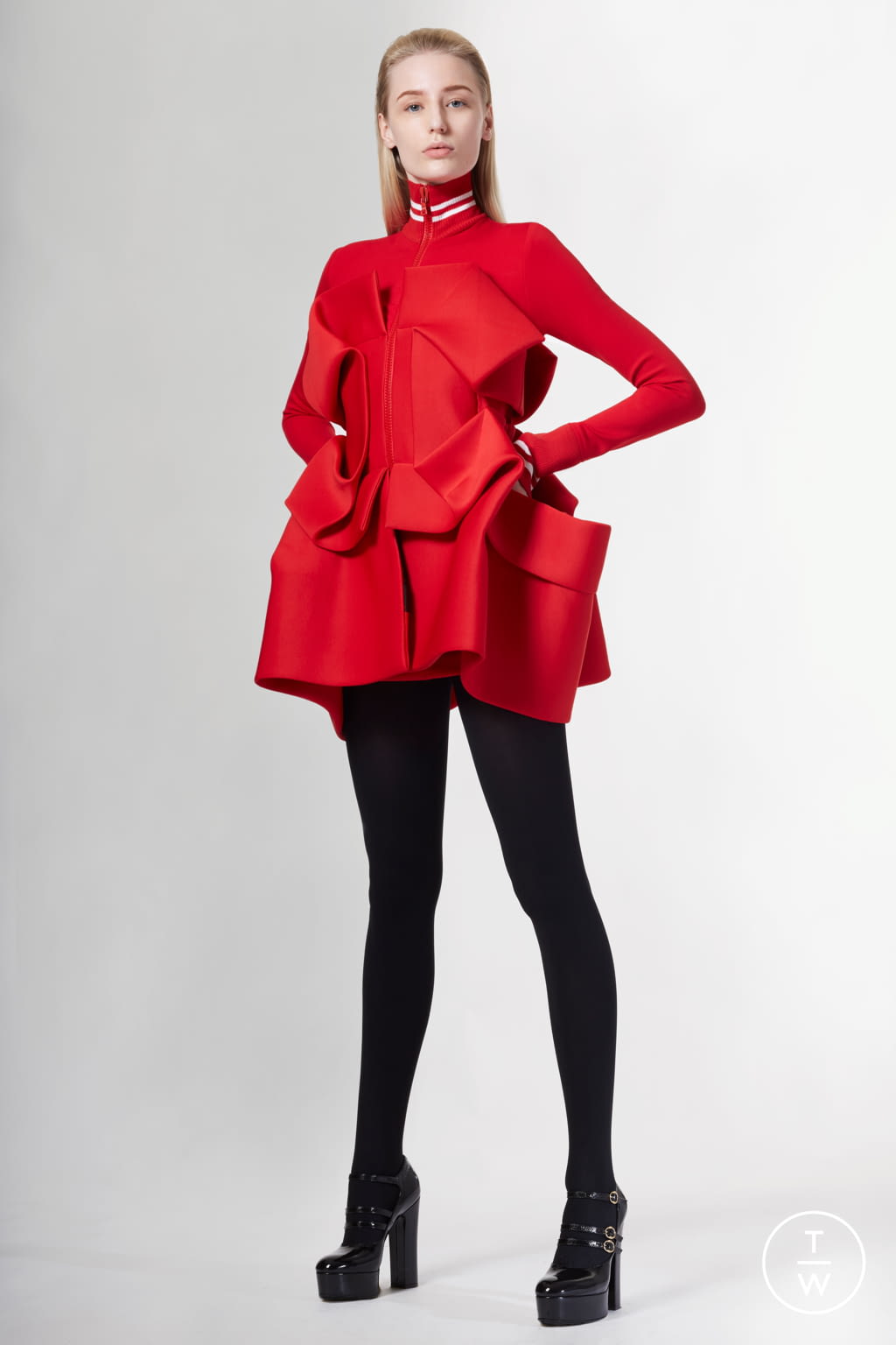 Fashion Week New York Fall/Winter 2021 look 39 de la collection Sukeina womenswear