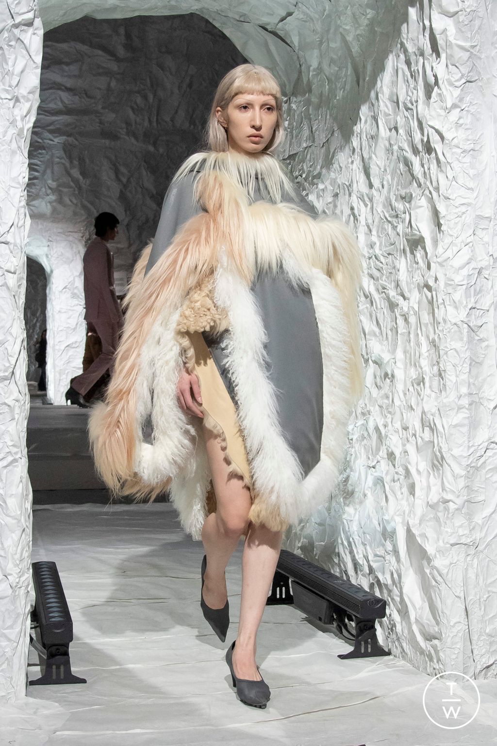 Fashion Week Milan Fall/Winter 2024 look 39 from the Marni collection 女装