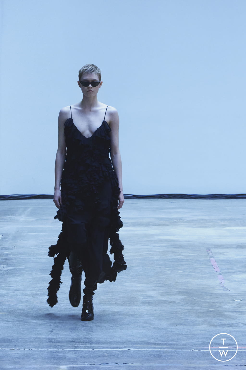 Fashion Week New York Fall/Winter 2022 look 39 de la collection Khaite womenswear