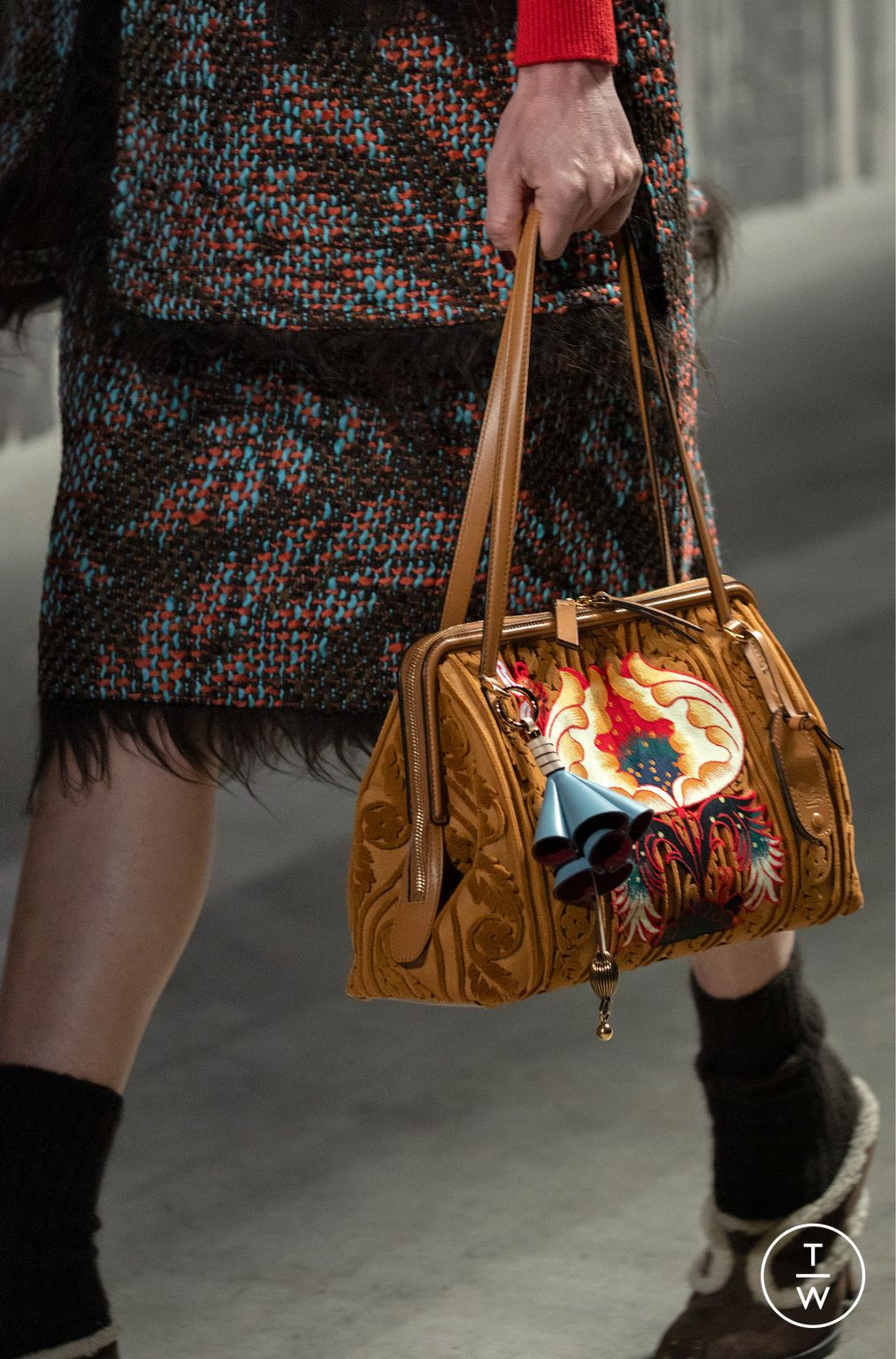 Fashion Week Milan Fall/Winter 2025 look 39 de la collection Etro womenswear accessories