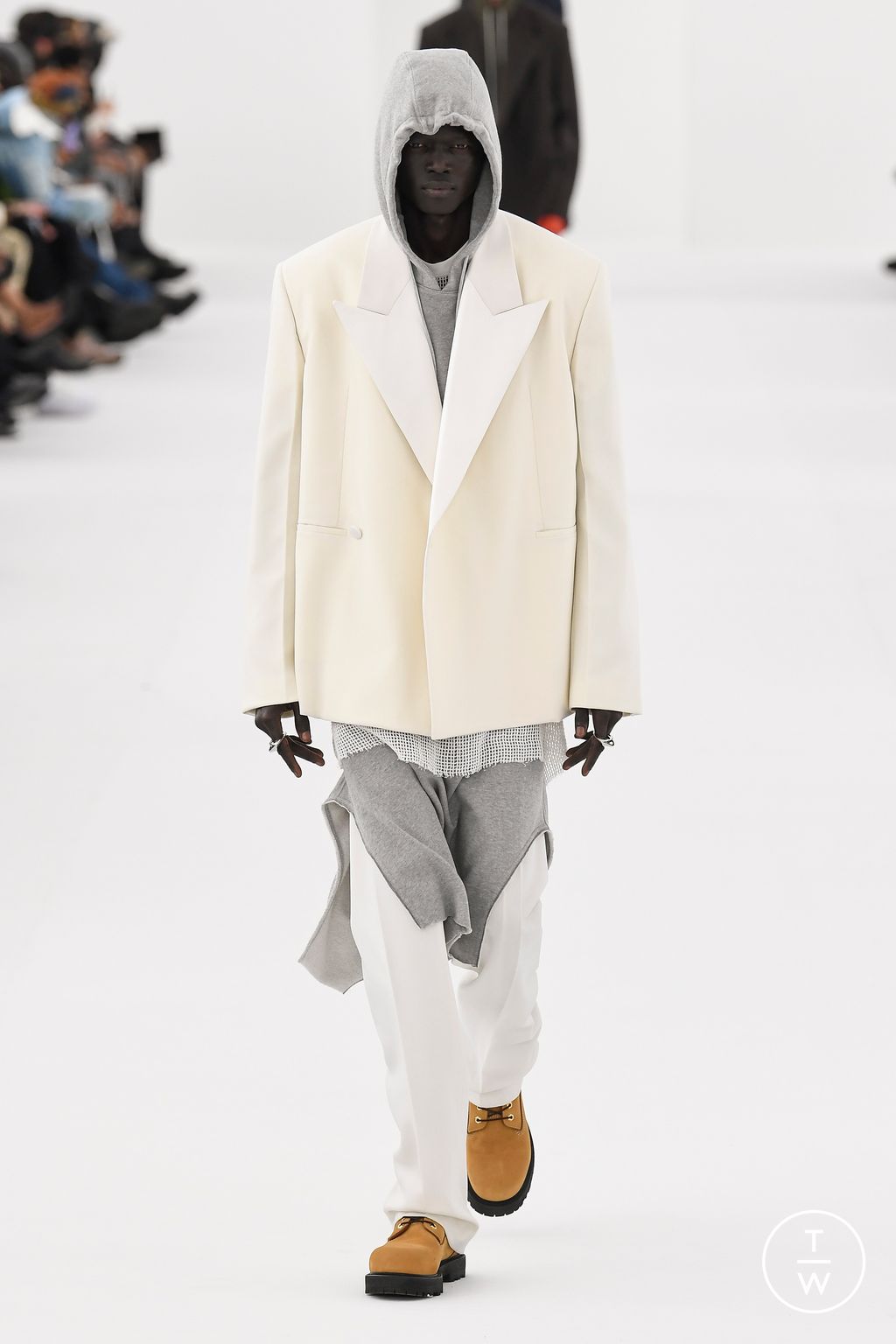 Fashion Week Paris Fall/Winter 2023 look 47 de la collection Givenchy menswear