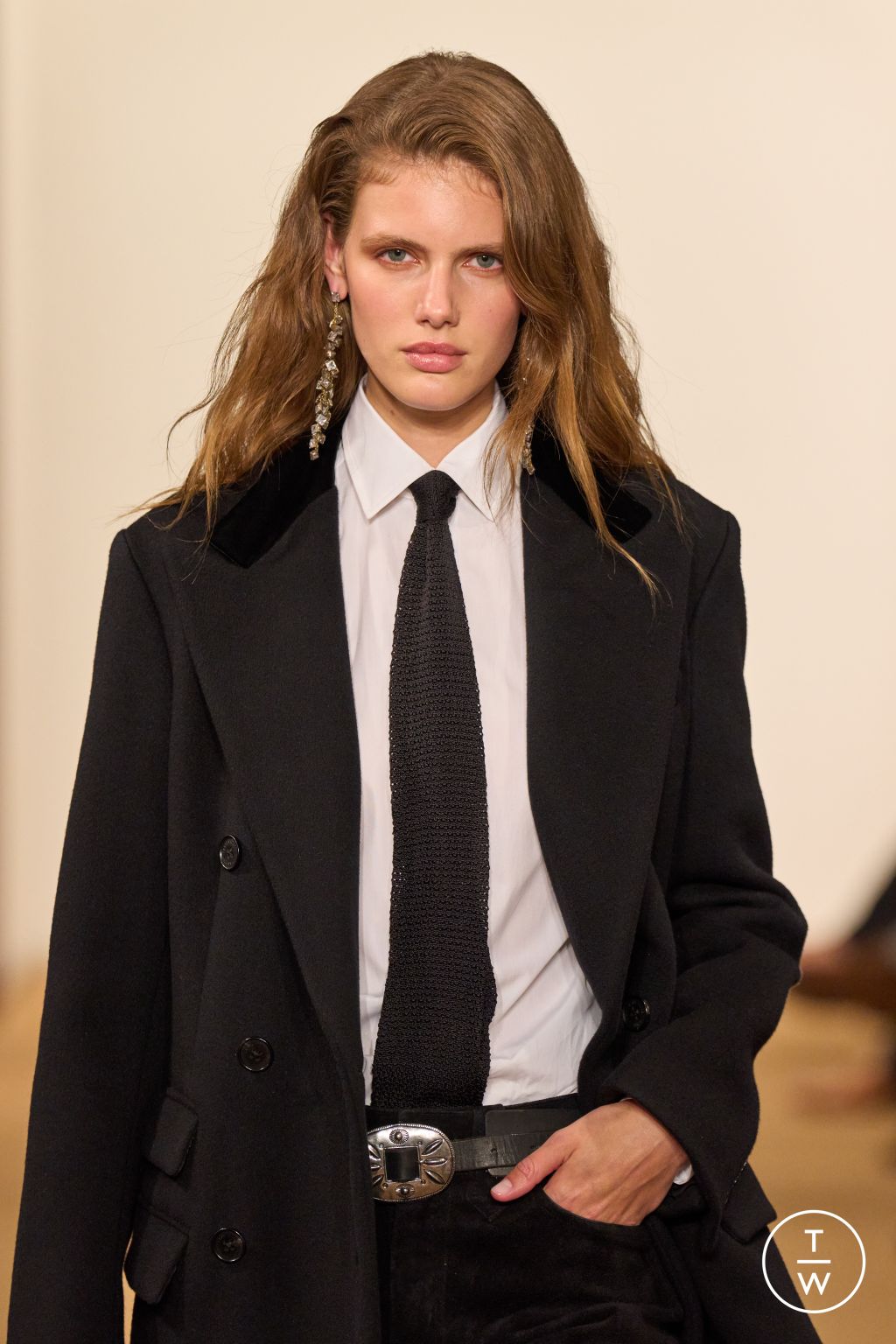 Fashion Week New York Fall/Winter 2024 look 39 de la collection Ralph Lauren womenswear accessories