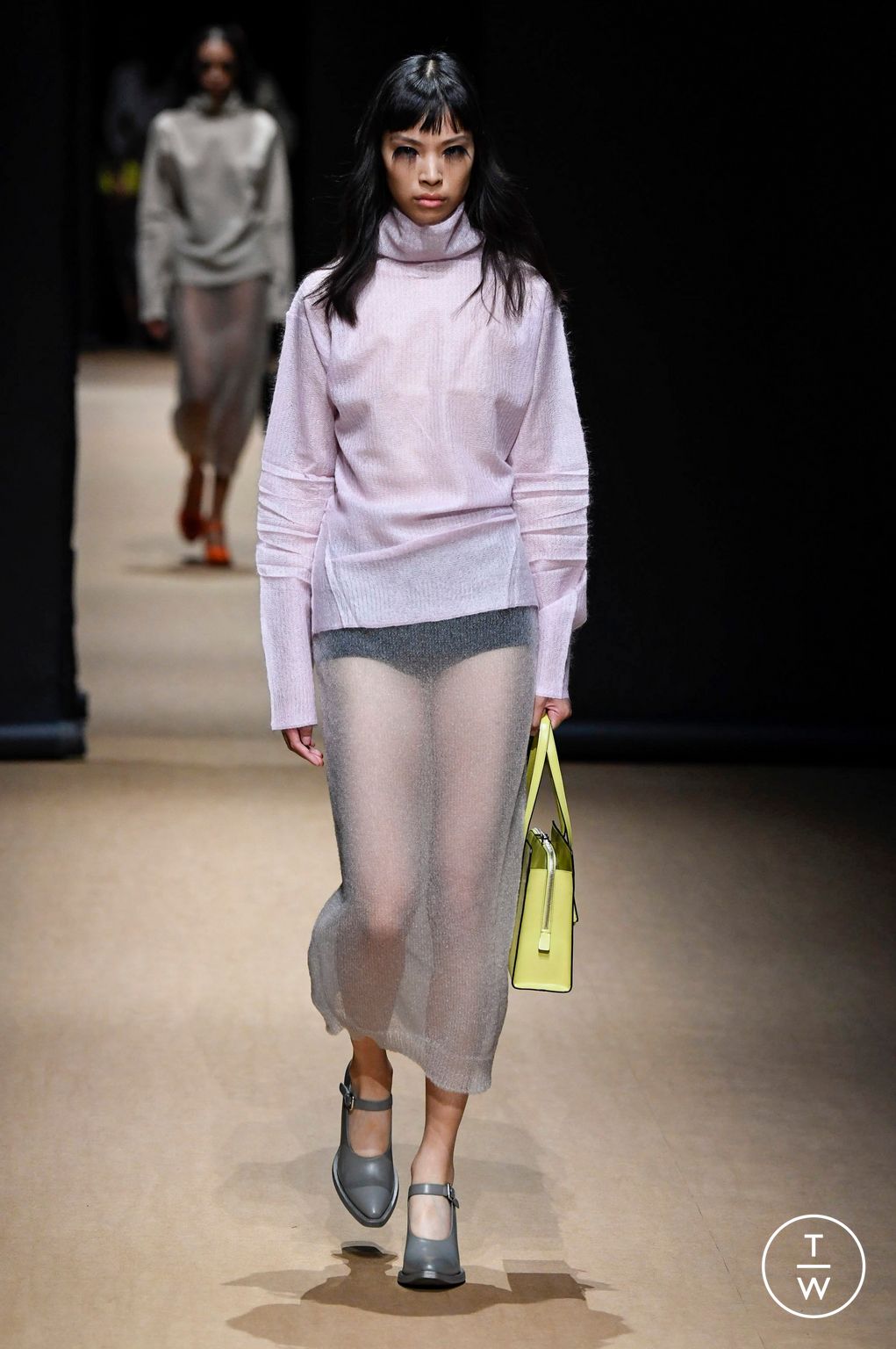 Fashion Week Milan Spring/Summer 2023 look 21 from the Prada collection womenswear
