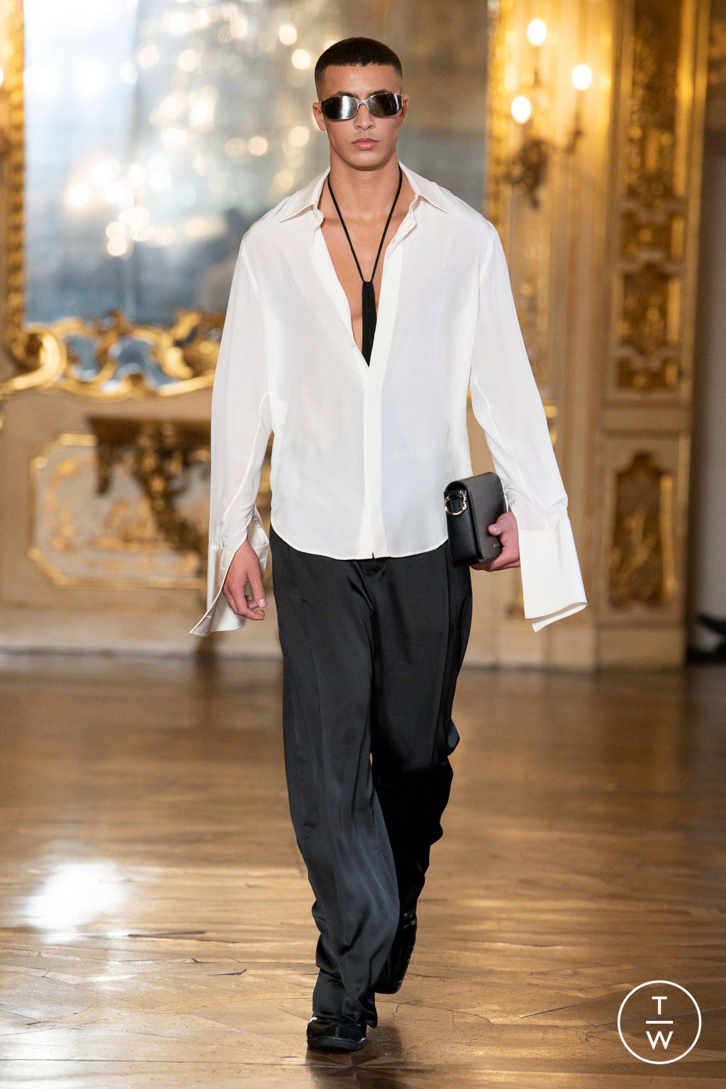 Fashion Week Milan Spring/Summer 2023 look 22 from the Trussardi collection womenswear