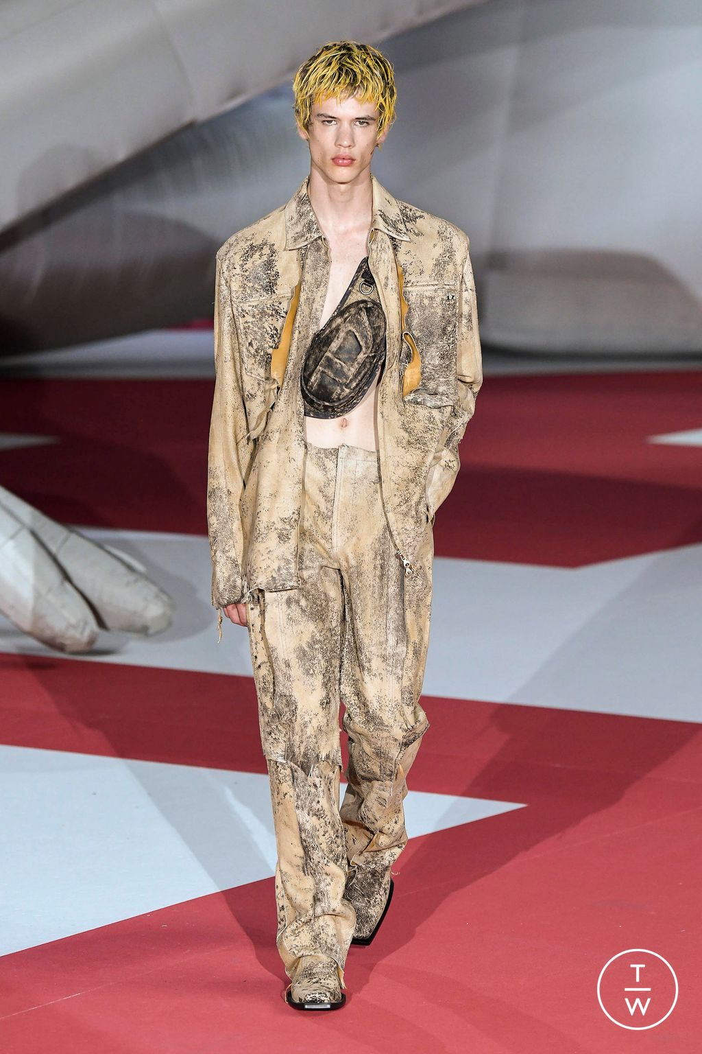 Fashion Week Milan Spring/Summer 2023 look 24 from the DIESEL collection womenswear