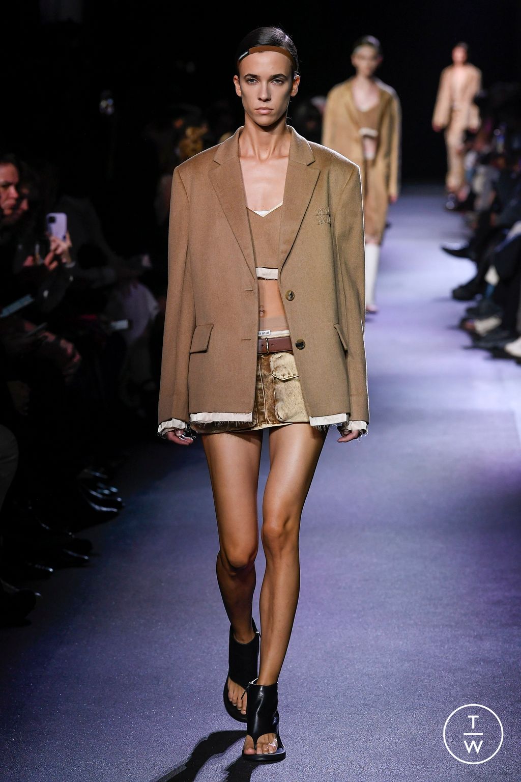 Fashion Week Paris Spring/Summer 2023 look 18 from the Miu Miu collection womenswear