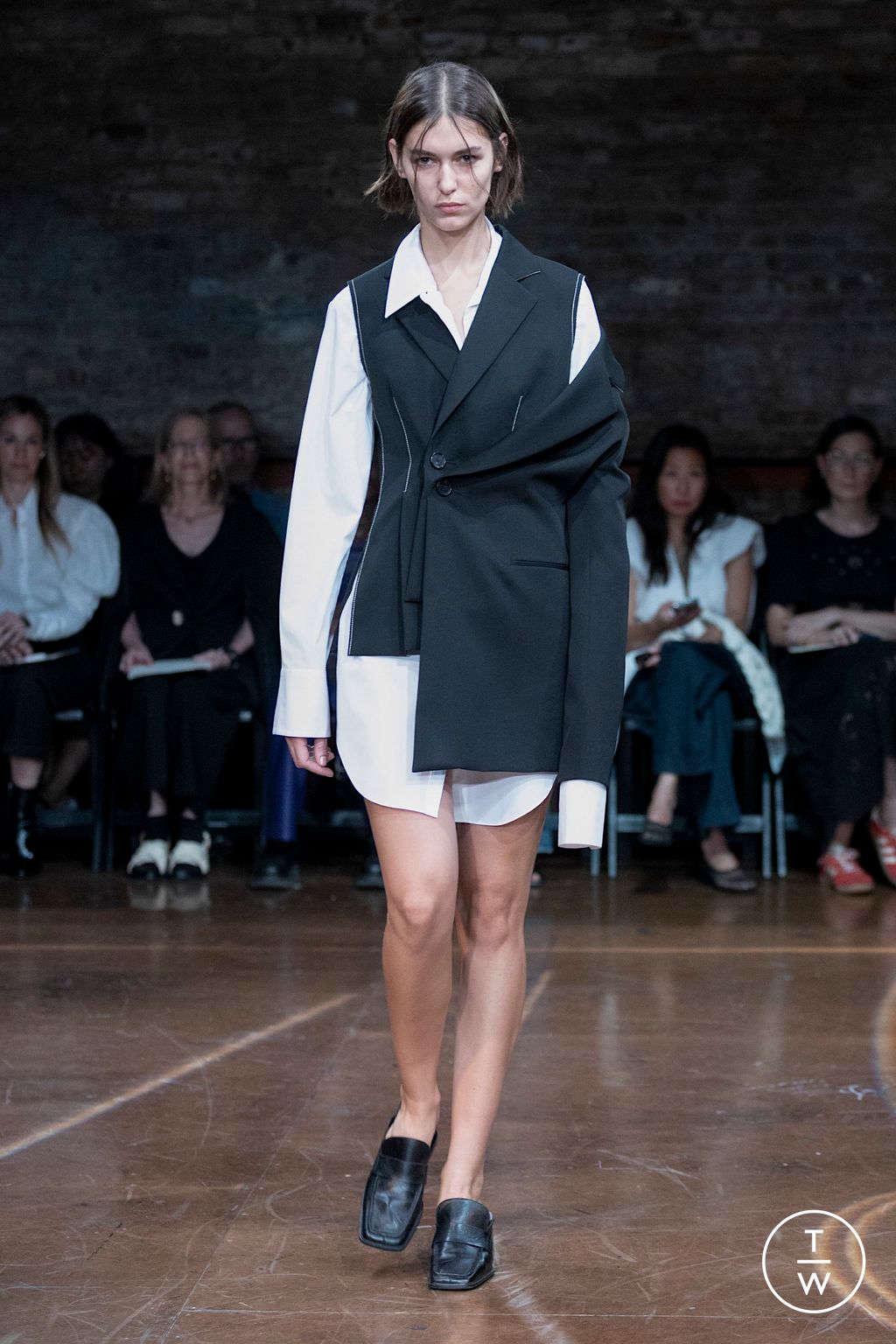 Fashion Week New York Spring/Summer 2023 look 1 from the Ashlyn collection womenswear