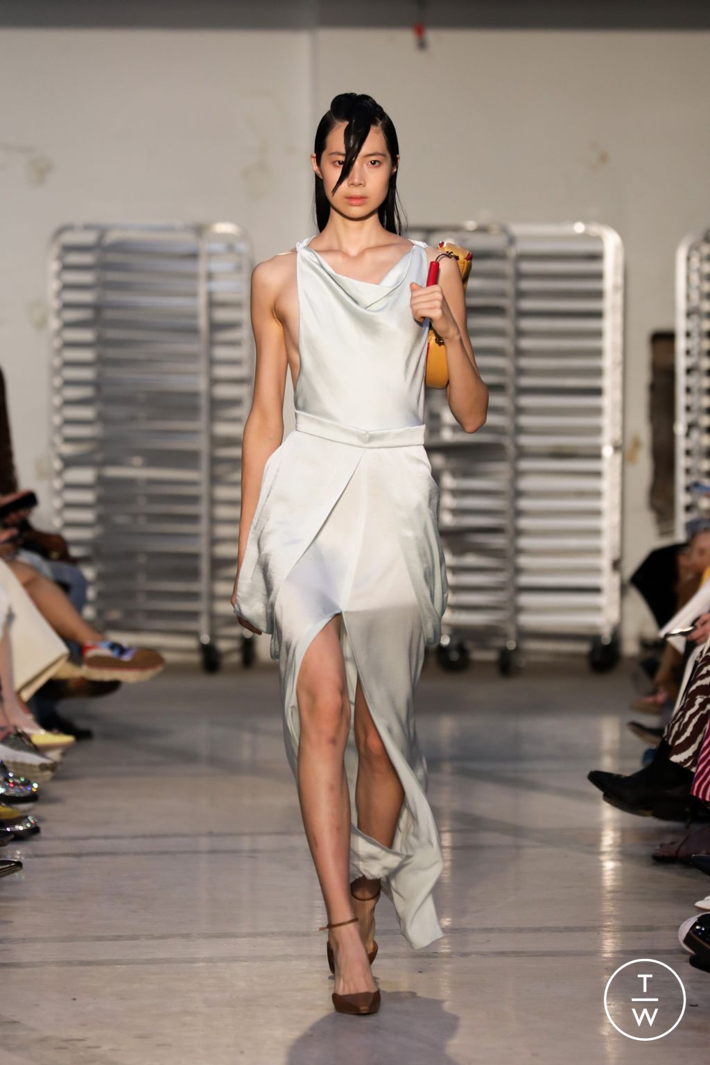 Fashion Week New York Spring/Summer 2023 look 26 de la collection Bevza womenswear