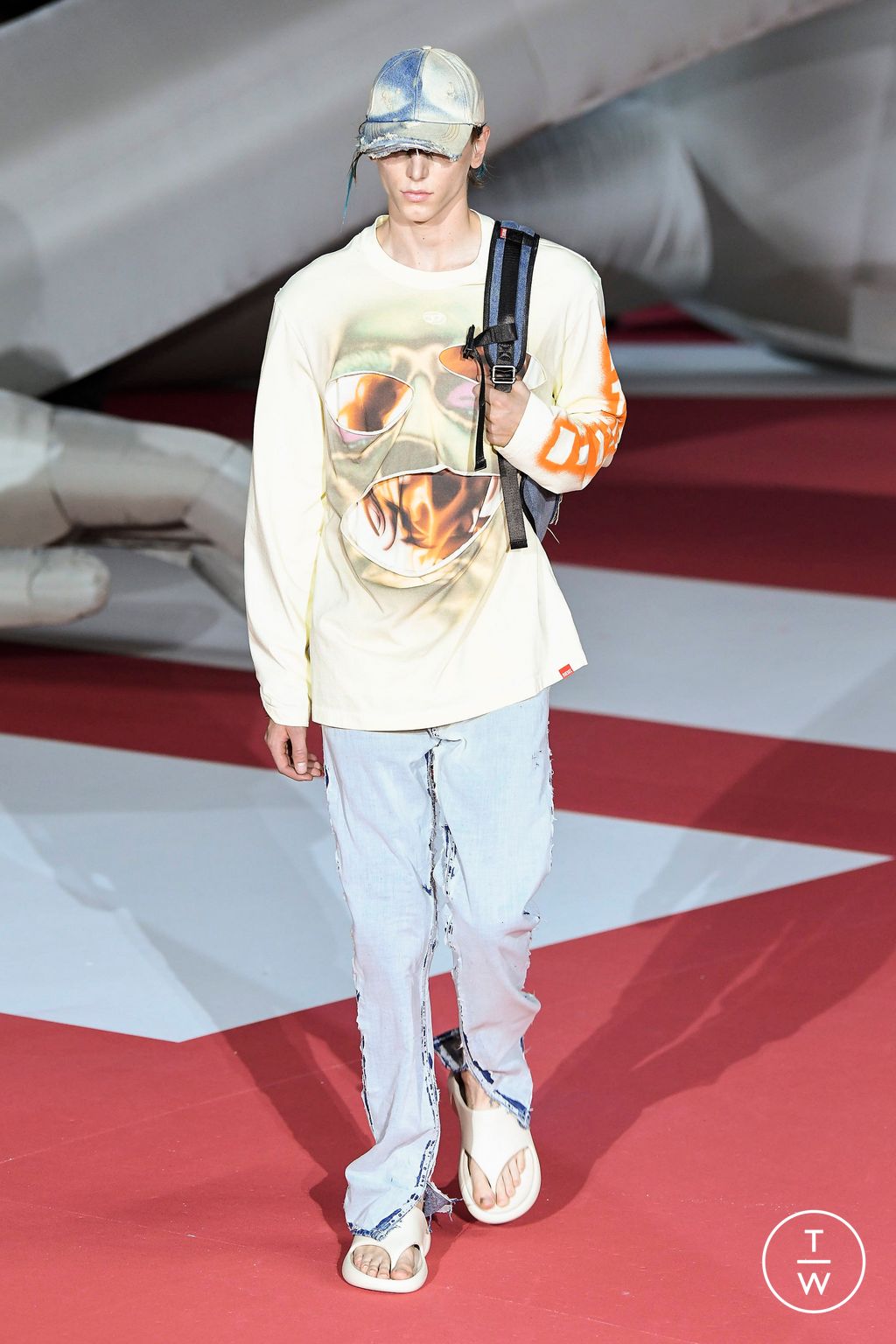Fashion Week Milan Spring/Summer 2023 look 19 from the DIESEL collection 女装