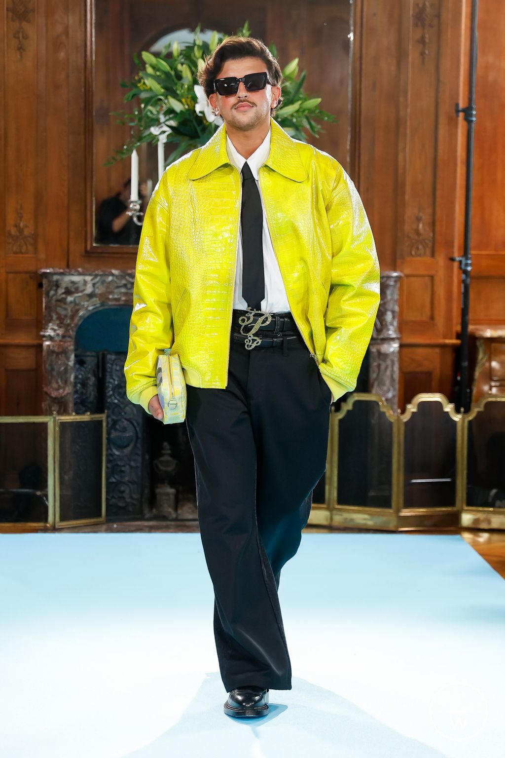 Fashion Week Paris Spring/Summer 2025 look 9 from the 3.PARADIS collection menswear