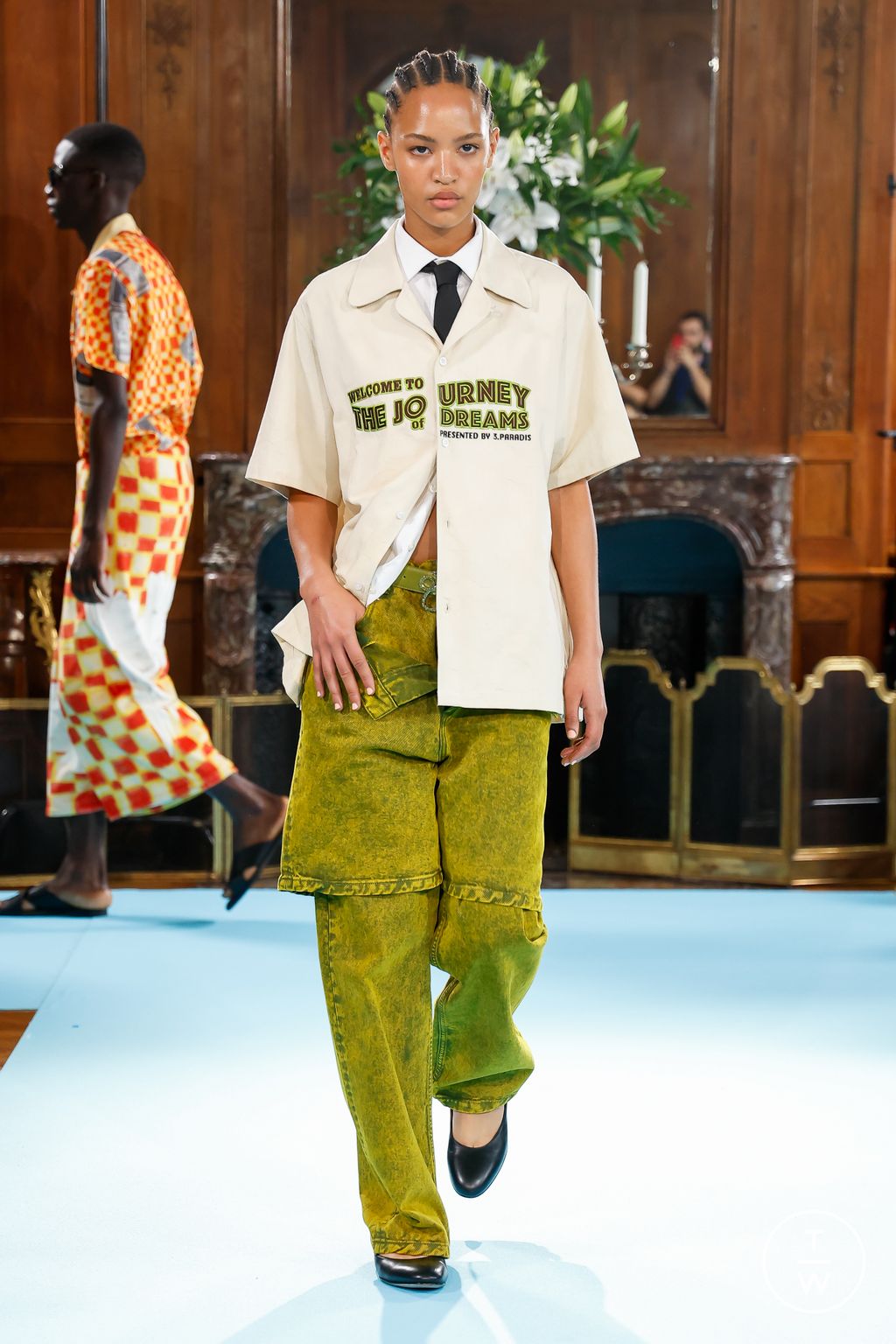 Fashion Week Paris Spring-Summer 2025 look 11 from the 3.PARADIS collection 男装