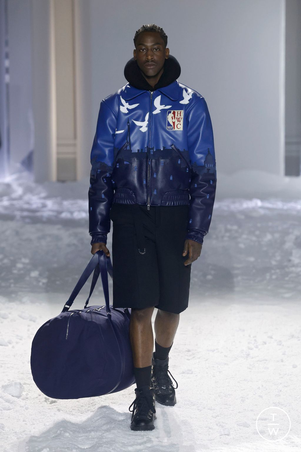 Fashion Week Paris Fall/Winter 2025 look 8 from the 3.PARADIS collection menswear