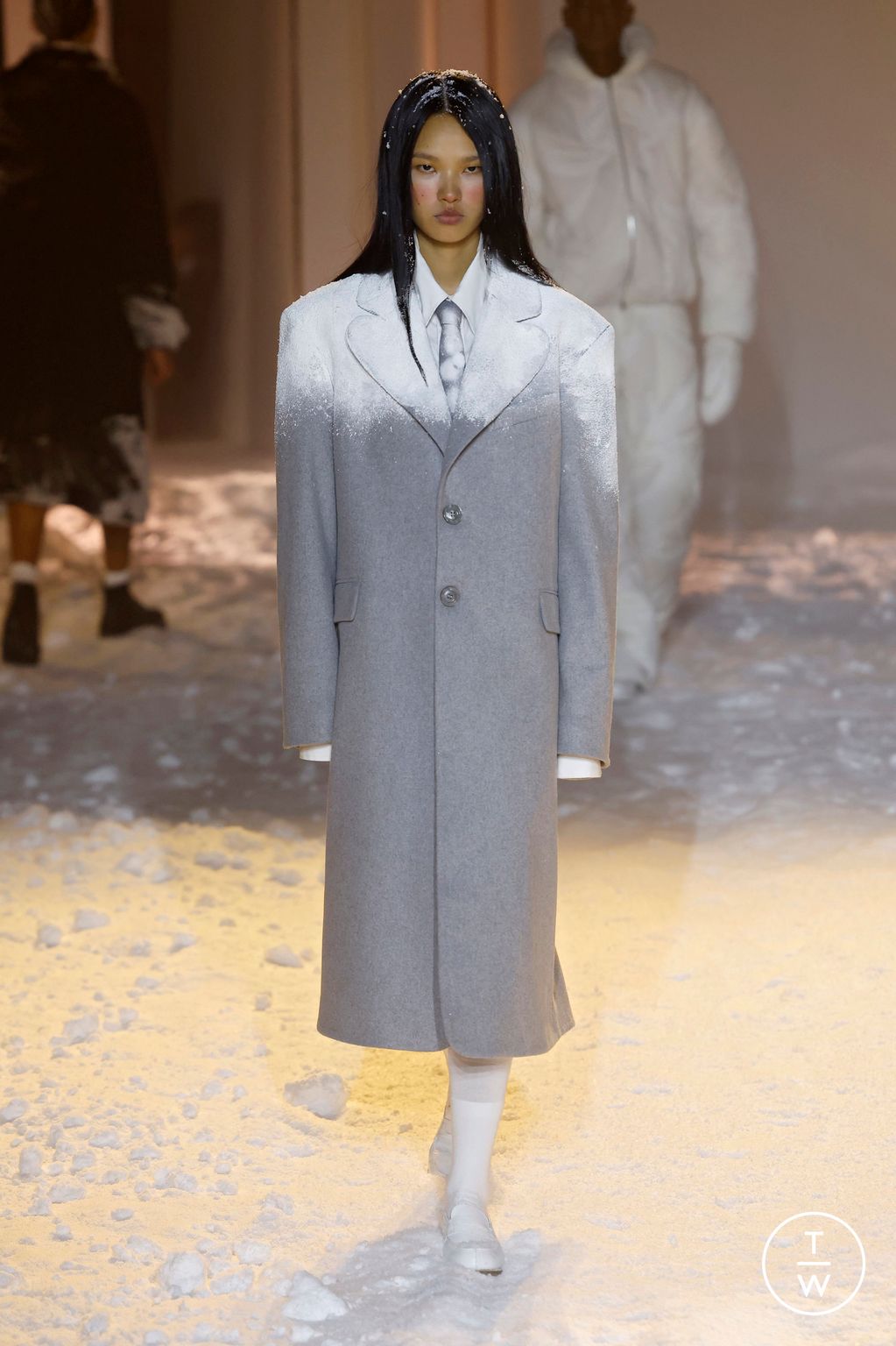 Fashion Week Paris Fall/Winter 2025 look 22 from the 3.PARADIS collection 男装