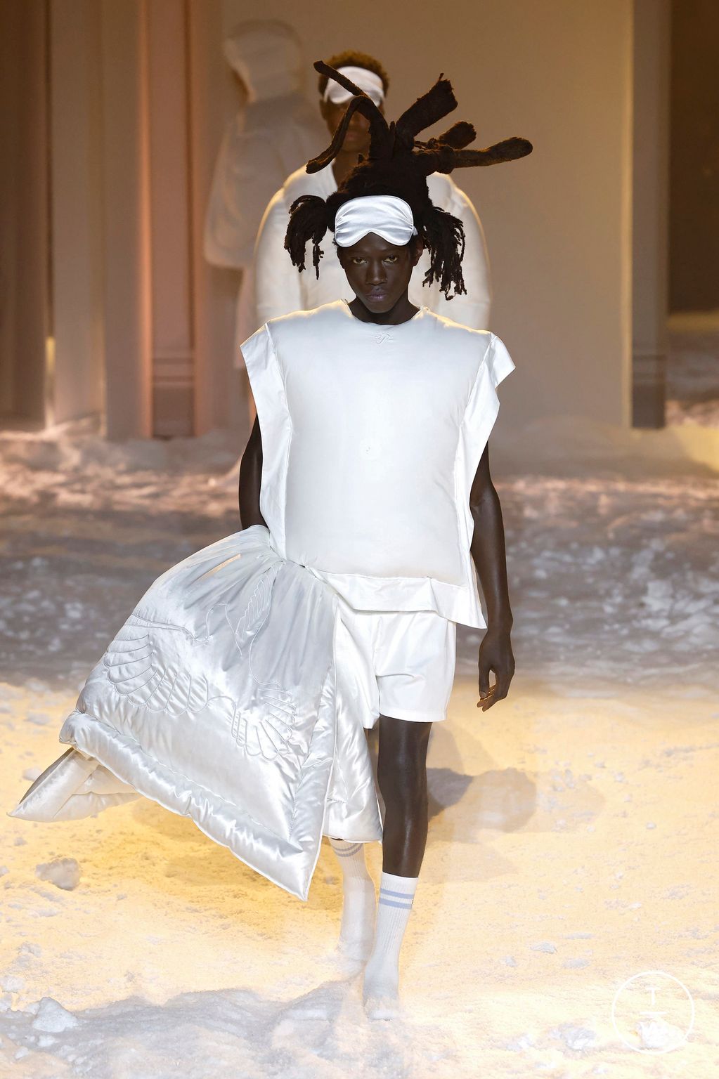 Fashion Week Paris Fall/Winter 2025 look 28 from the 3.PARADIS collection menswear