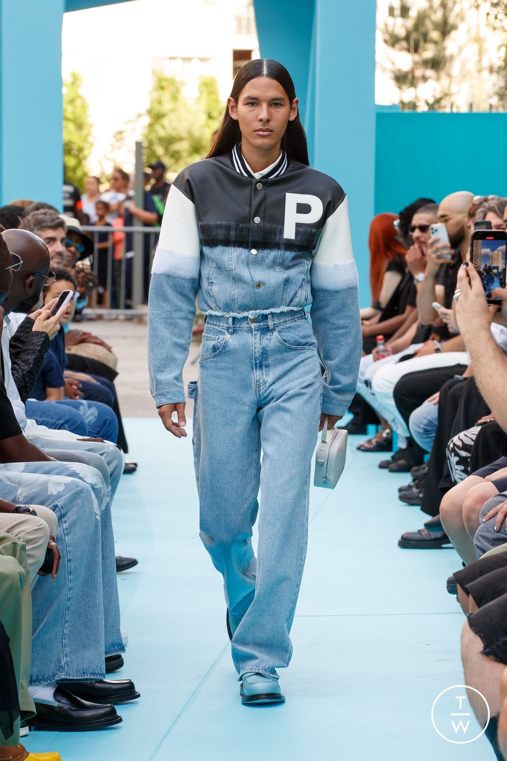 Fashion Week Paris Spring/Summer 2024 look 7 from the 3.PARADIS collection 男装