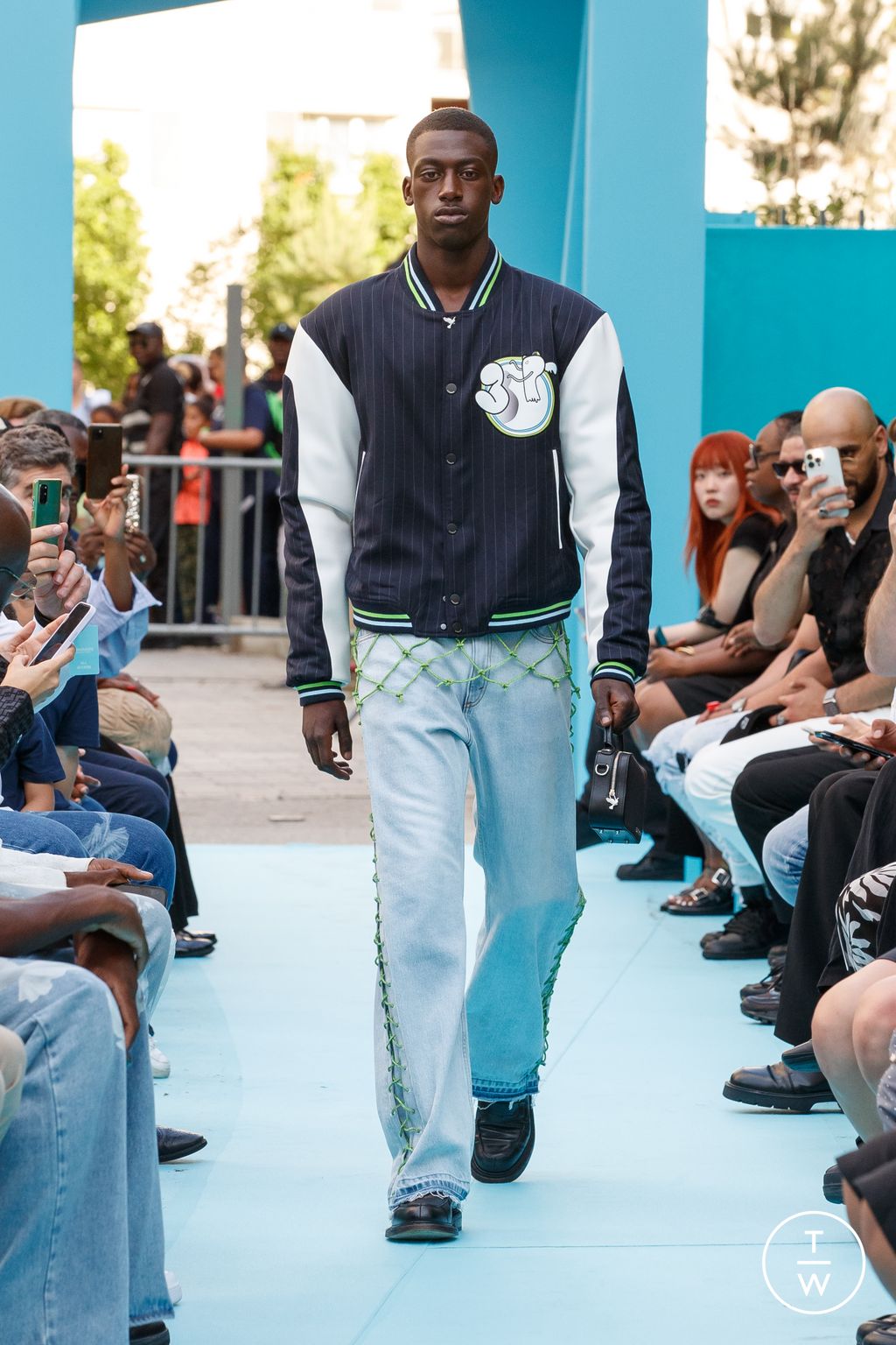 Fashion Week Paris Spring/Summer 2024 look 8 from the 3.PARADIS collection menswear