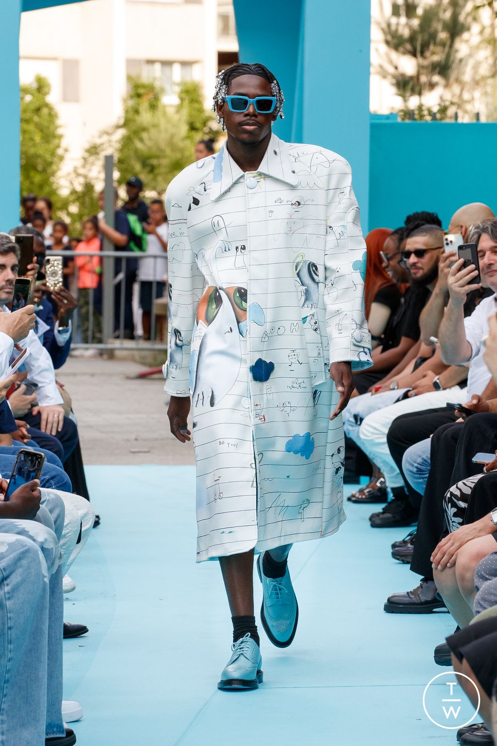 Fashion Week Paris Spring/Summer 2024 look 12 from the 3.PARADIS collection 男装