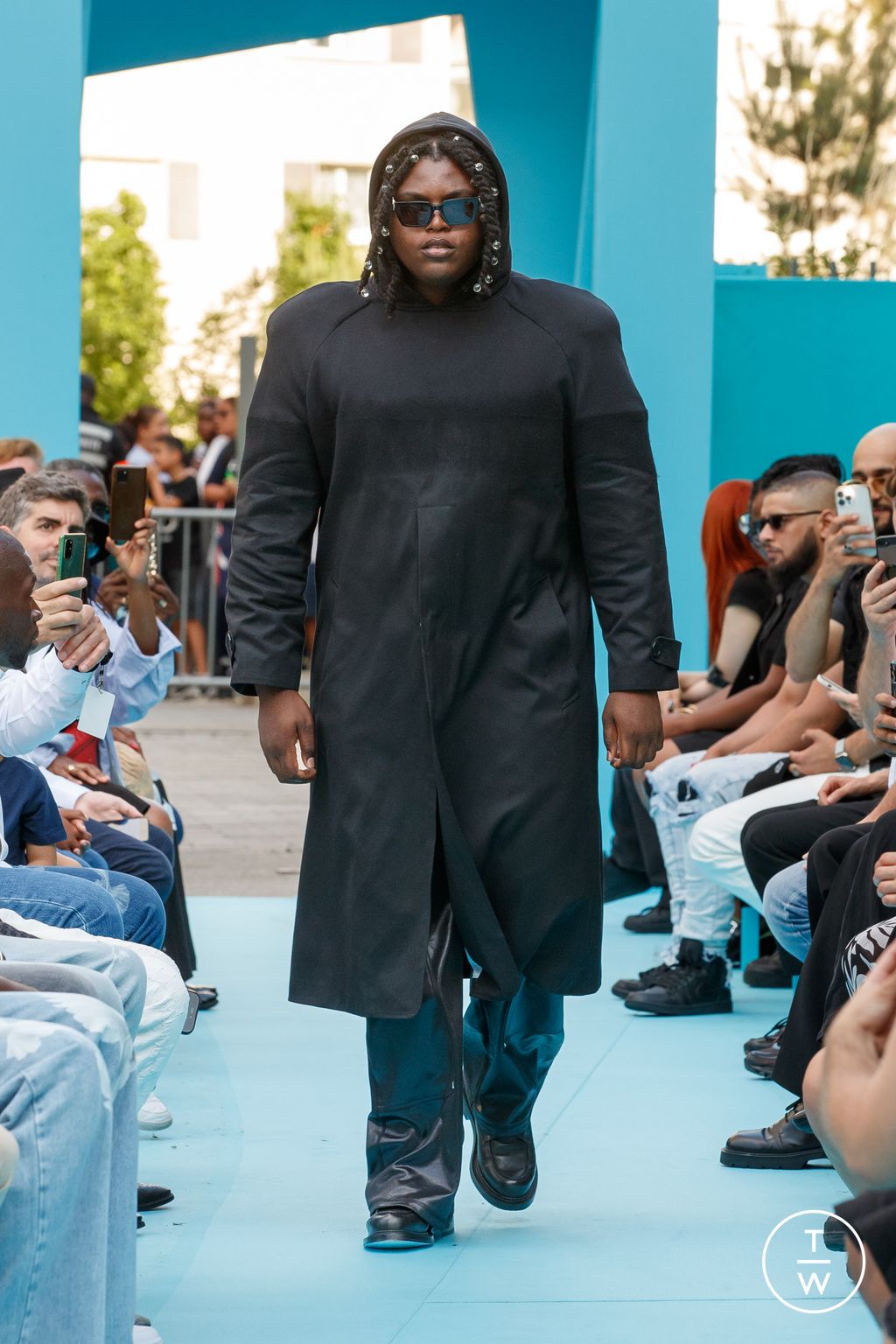 Fashion Week Paris Spring/Summer 2024 look 18 from the 3.PARADIS collection menswear