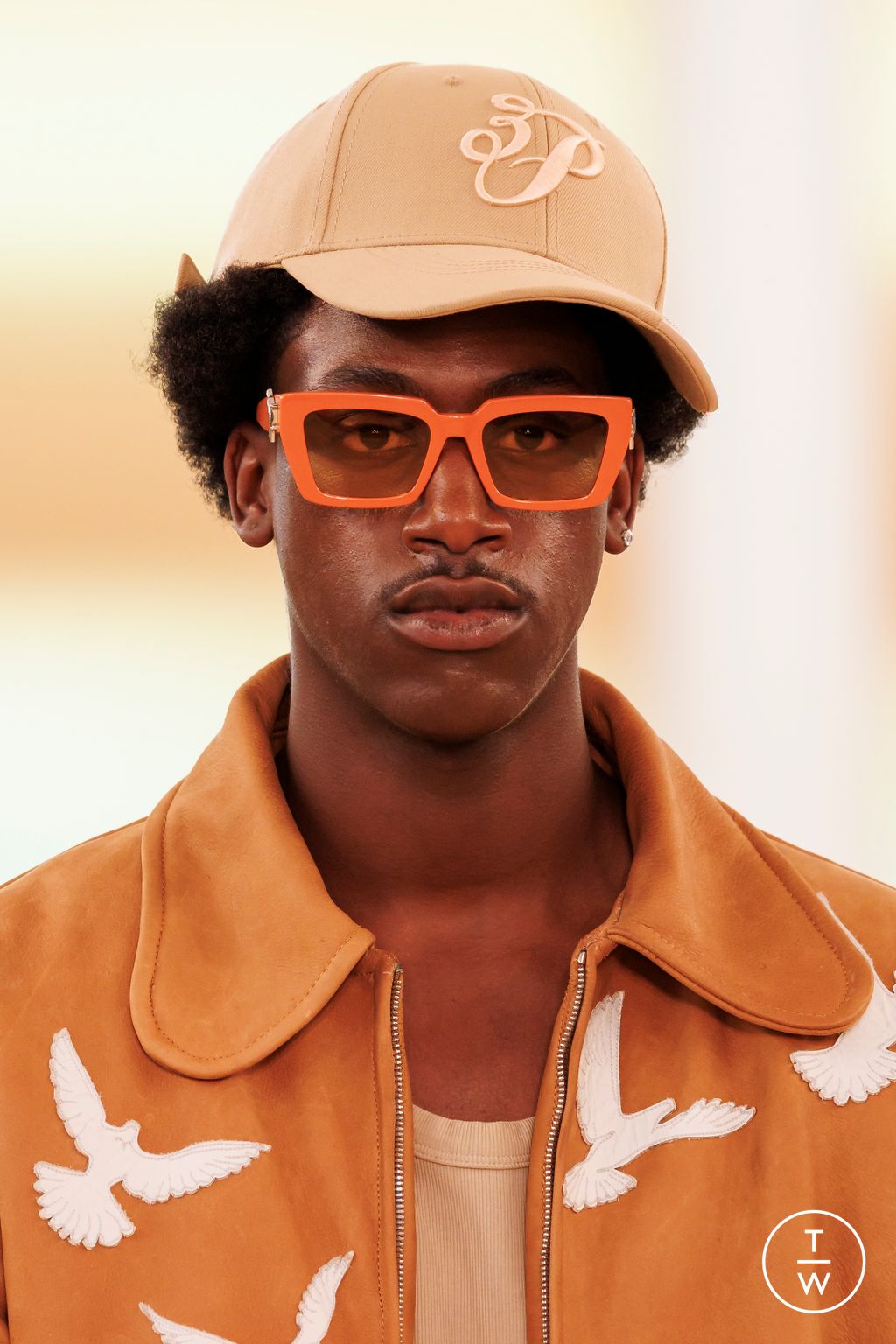 Fashion Week Paris Spring/Summer 2026 look 2 from the 3.PARADIS collection menswear accessories