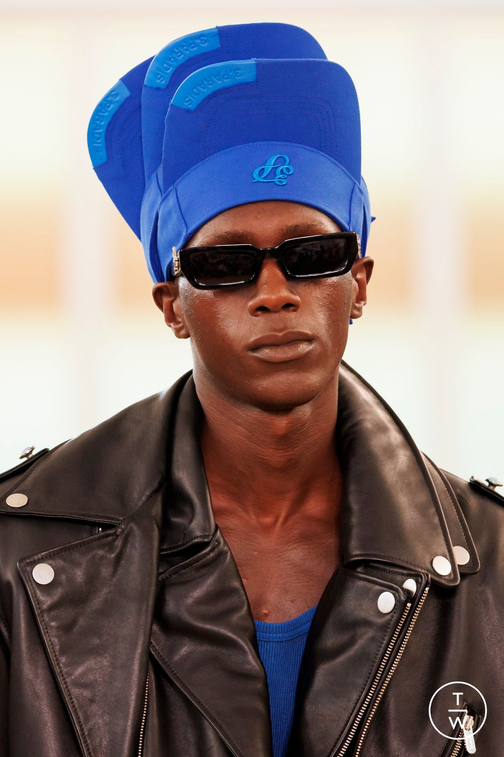 Fashion Week Paris Spring/Summer 2026 look 24 from the 3.PARADIS collection menswear accessories